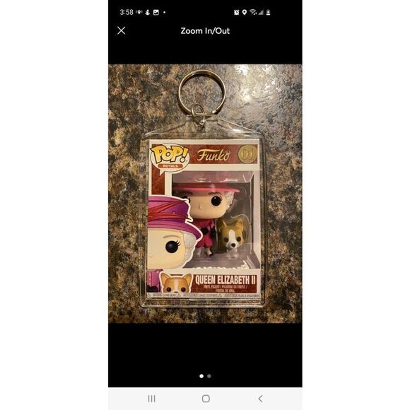 Queen Elizabeth 2 & Corgi Funko Keychain - Picture 1 of 2